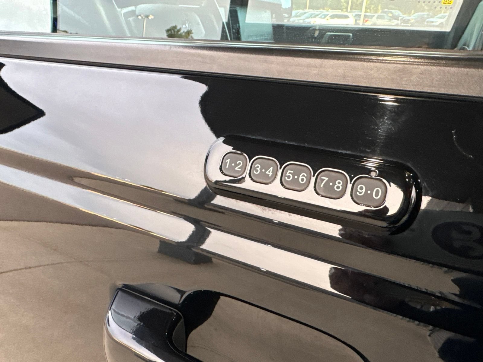 Certified 2022 Ford Bronco Outer Banks AWD/4WD image 18