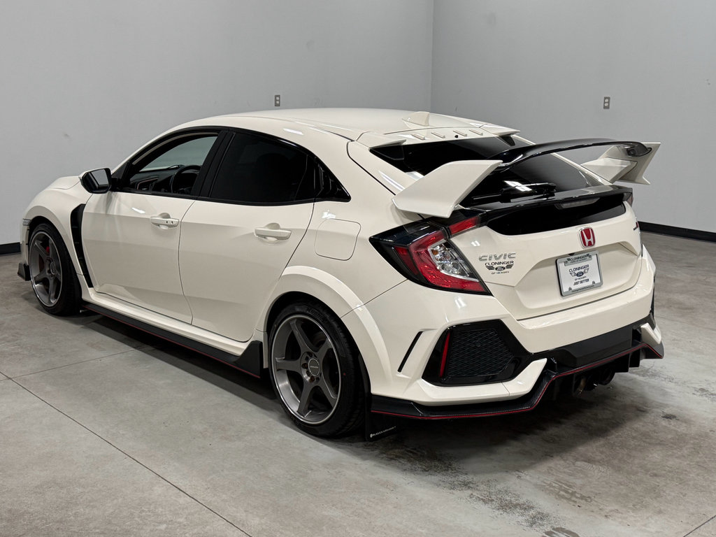 Used 2017 Honda Civic Type R image 6