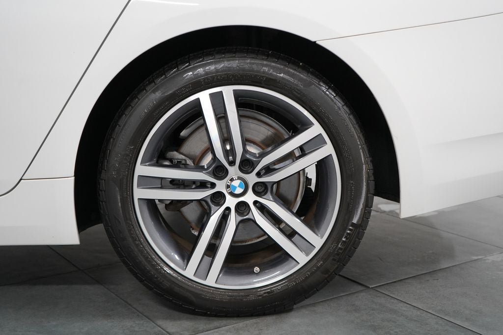 Used 2023 BMW 530i xDrive w/ Premium Package AWD/4WD image 33