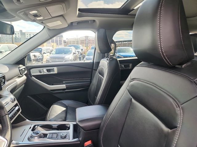 Certified 2023 Ford Explorer XLT w/ Equipment Group 202A image 22