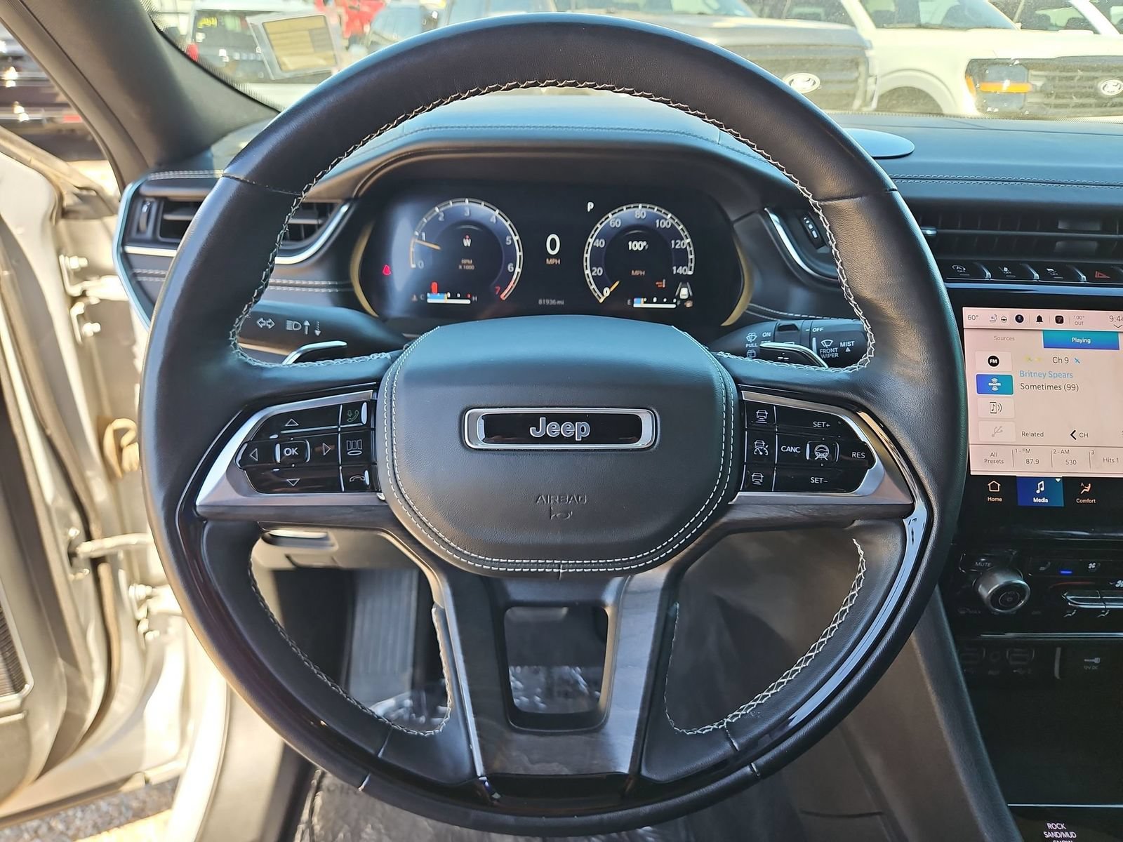 Used 2022 Jeep Grand Cherokee L Overland w/ Advanced Protech Group III AWD/4WD image 23
