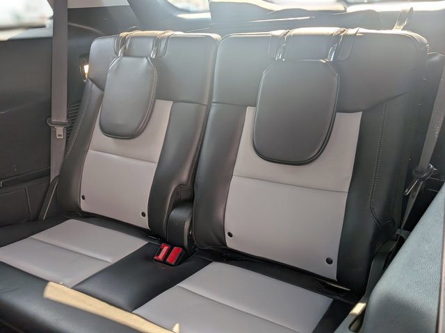 Certified 2022 Ford Explorer XLT w/ Equipment Group 202A image 31