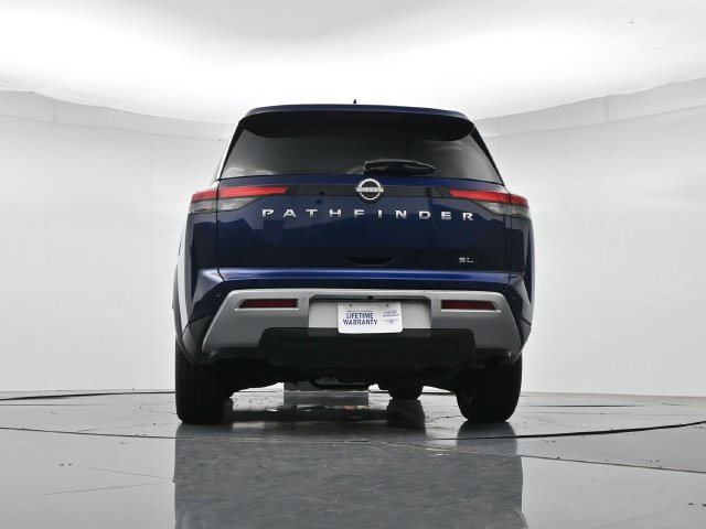 Used 2025 Nissan Pathfinder SL FWD image 41