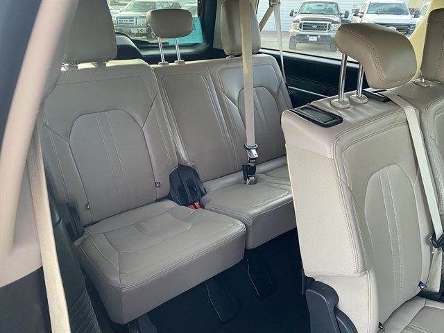 Certified 2024 Ford Expedition Max Limited AWD/4WD image 9