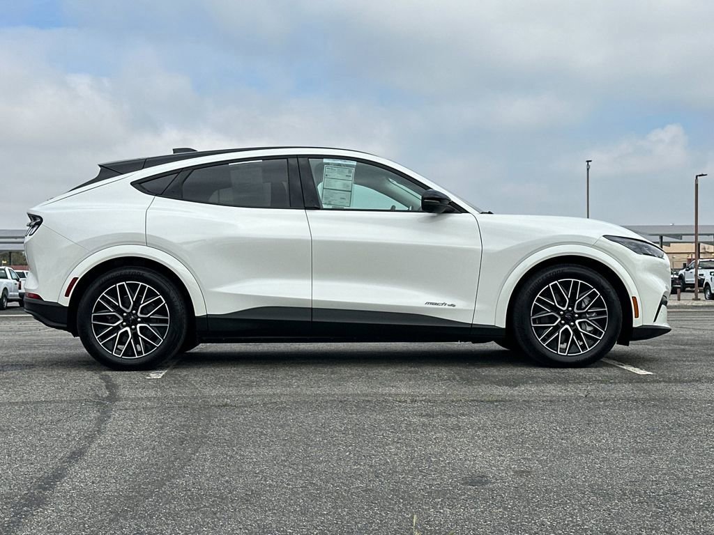 Certified 2025 Ford Mustang Mach-E Premium image 6