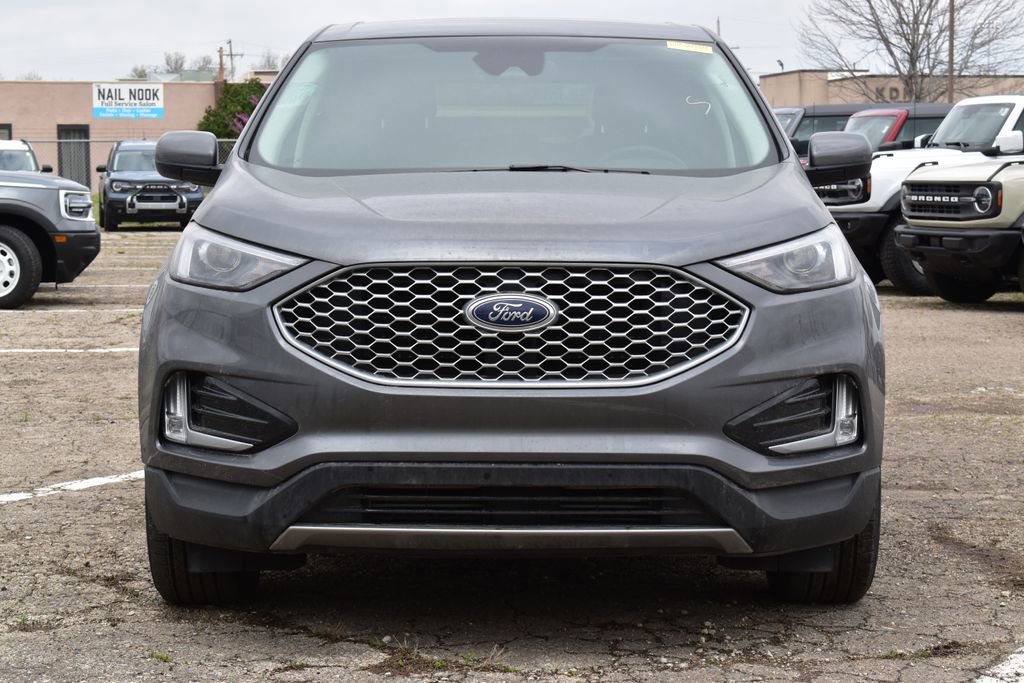 Certified 2024 Ford Edge SEL w/ Convenience Package image 4