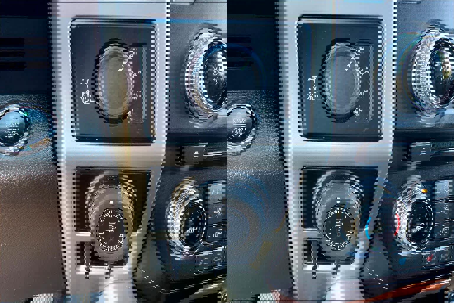 Certified 2017 Ford F150 King Ranch w/ Equipment Group 601A Luxury image 31