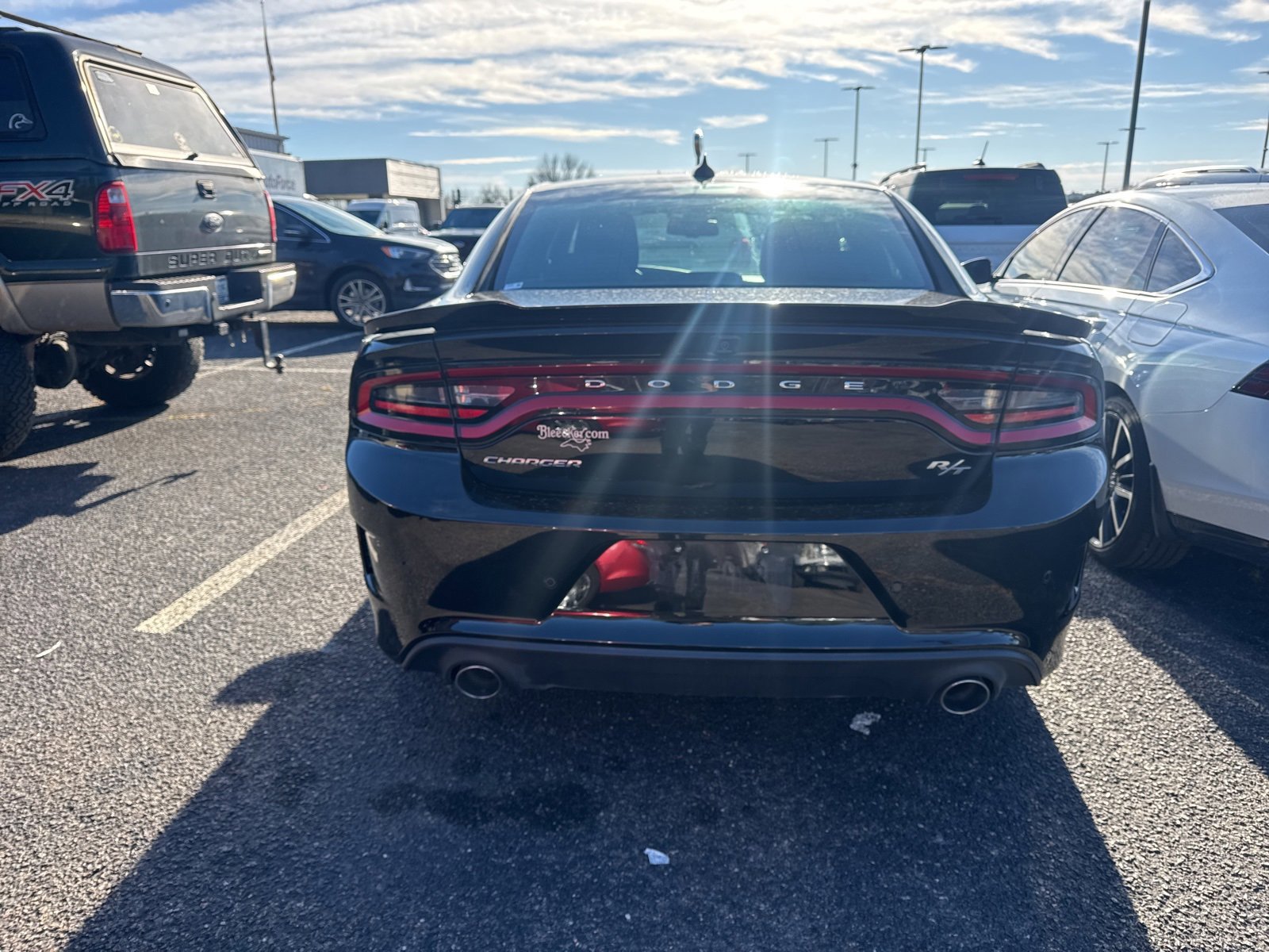 Used 2023 Dodge Charger R/T w/ Navigation & Travel Group image 3