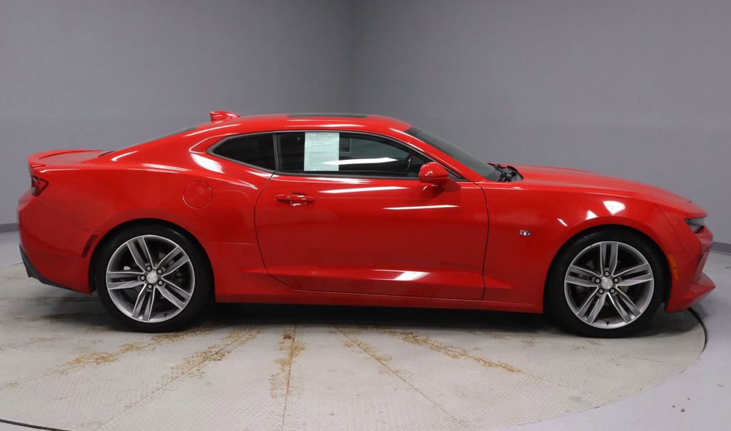 Used 2018 Chevrolet Camaro LT w/ RS Package image 11