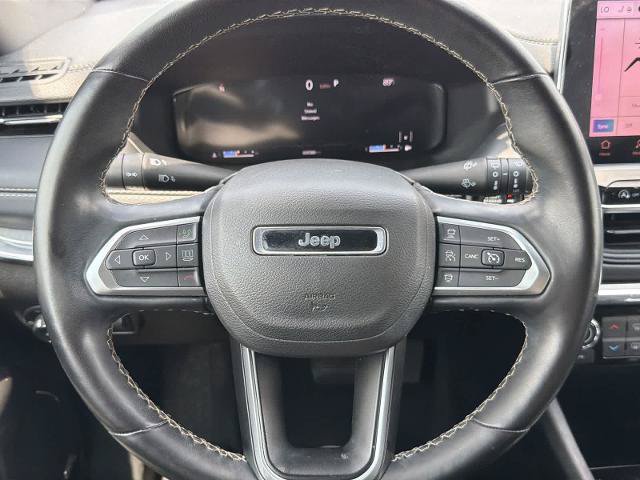 Used 2022 Jeep Compass High Altitude AWD/4WD image 22