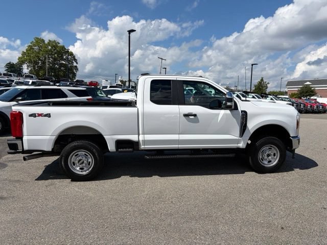 Certified 2024 Ford F250 XL w/ Snow Plow Prep Package AWD/4WD image 2