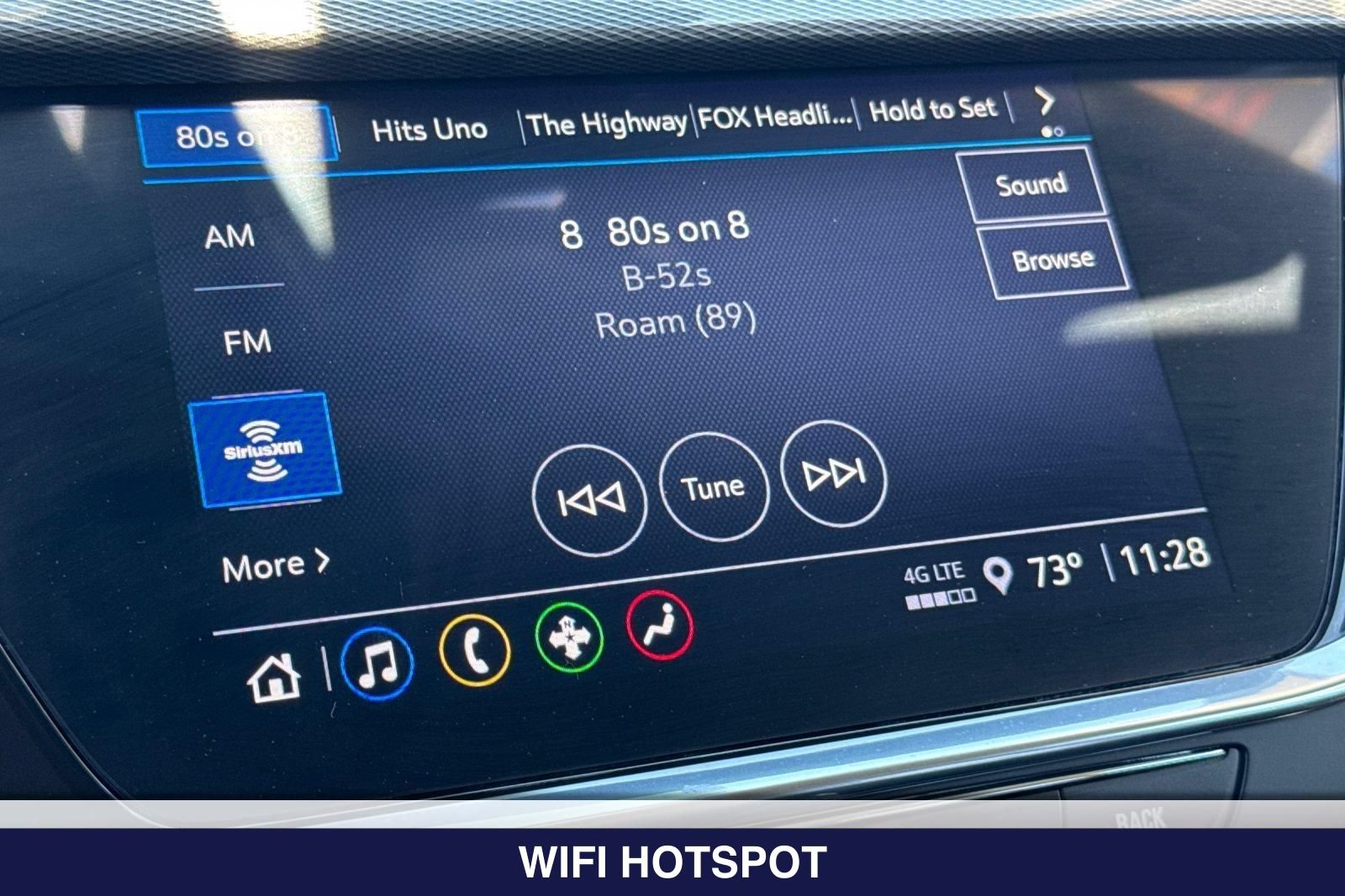 Used 2023 Buick Encore GX Select w/ Sport Touring Package FWD image 30