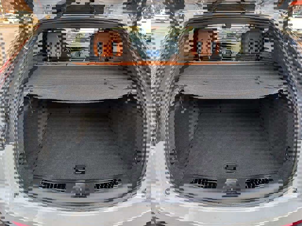 Used 2023 Cadillac XT4 Sport image 20