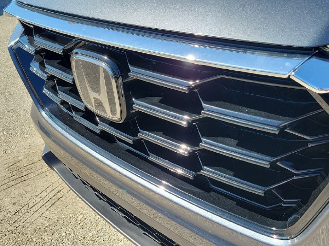 Used 2025 Honda CR-V EX image 12
