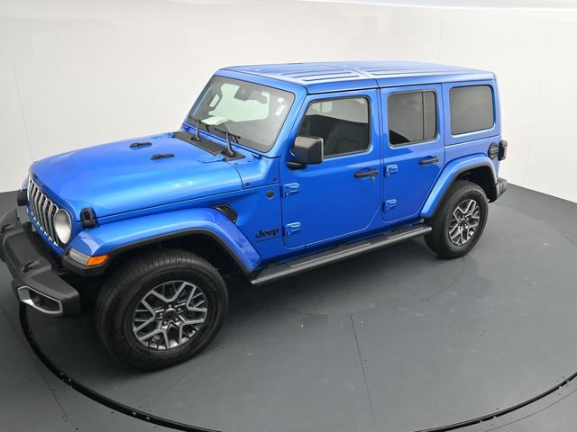 Used 2025 Jeep Wrangler Unlimited Sahara AWD/4WD image 26