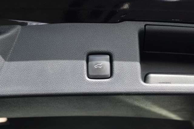 Certified 2024 Ford Escape ST-Line AWD/4WD image 19