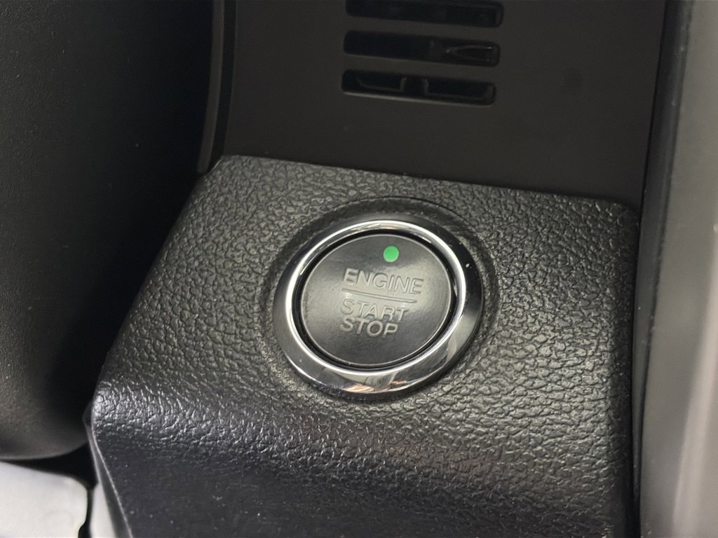 Certified 2018 Ford F150 Lariat w/ Equipment Group 502A Luxury image 24