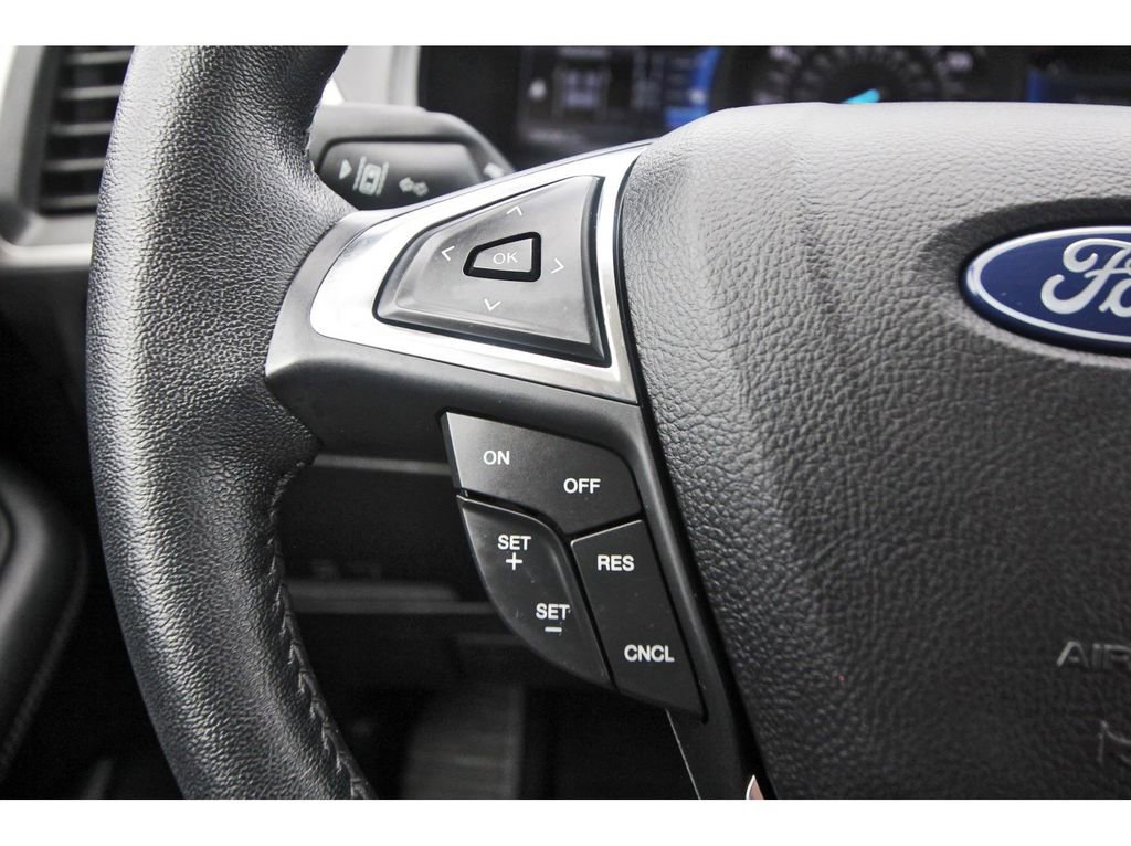 Certified 2022 Ford Edge SEL w/ Convenience Package image 18