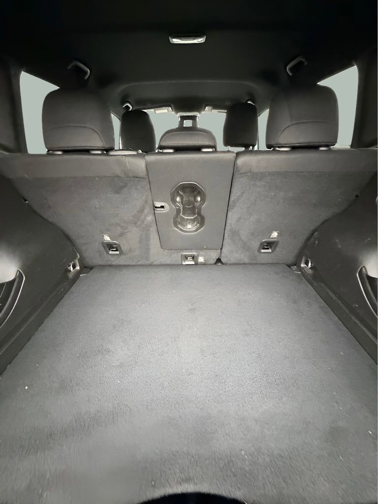 Used 2022 Jeep Renegade Altitude w/ Convenience Group AWD/4WD image 15