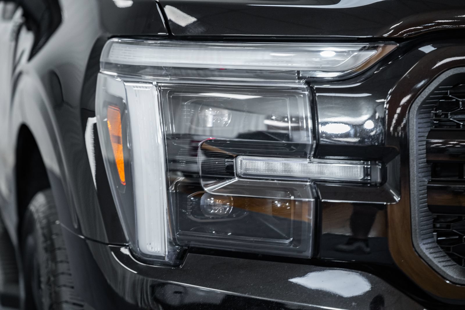 Certified 2024 Ford F150 Lariat AWD/4WD image 13