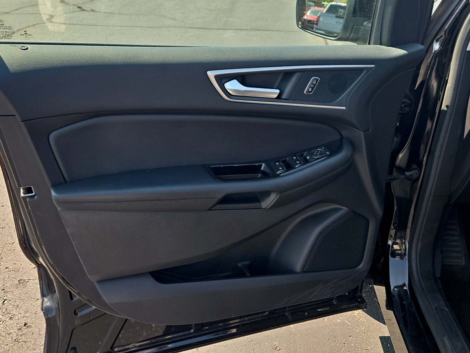 Certified 2019 Ford Edge SEL w/ Equipment Group 201A AWD/4WD image 10