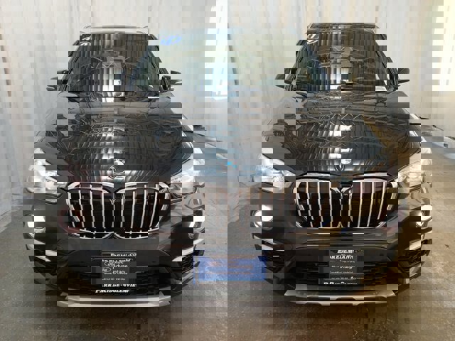 Used 2019 BMW X1 xDrive28i w/ Convenience Package image 8