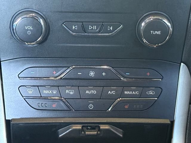 Certified 2020 Ford Edge ST-Line image 4