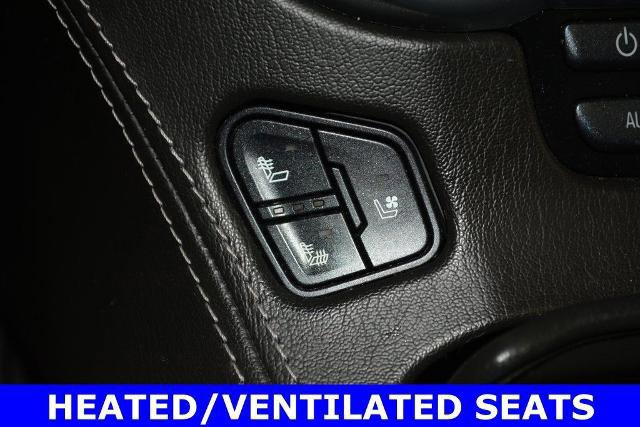 Used 2020 Chevrolet Suburban Premier image 25