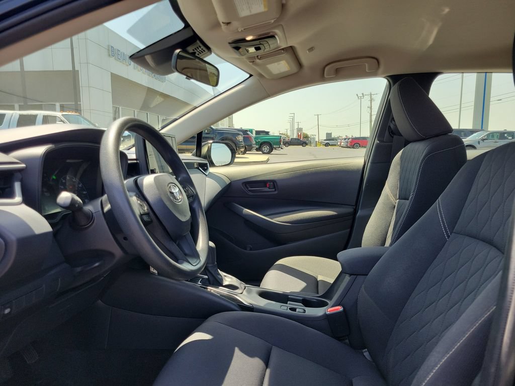 Used 2024 Toyota Corolla LE FWD image 18