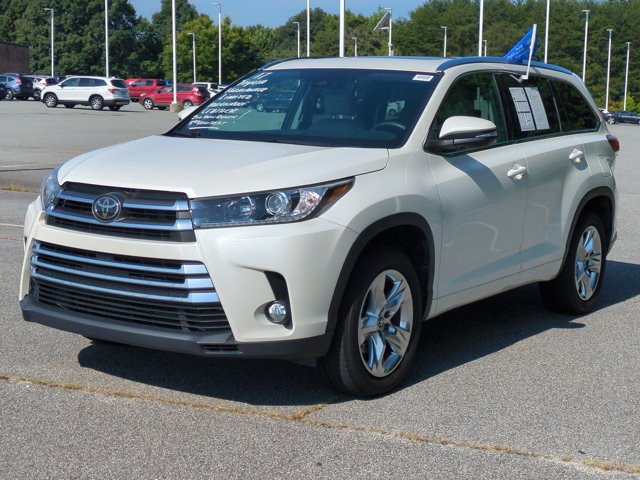 Used 2017 Toyota Highlander Limited FWD image 8