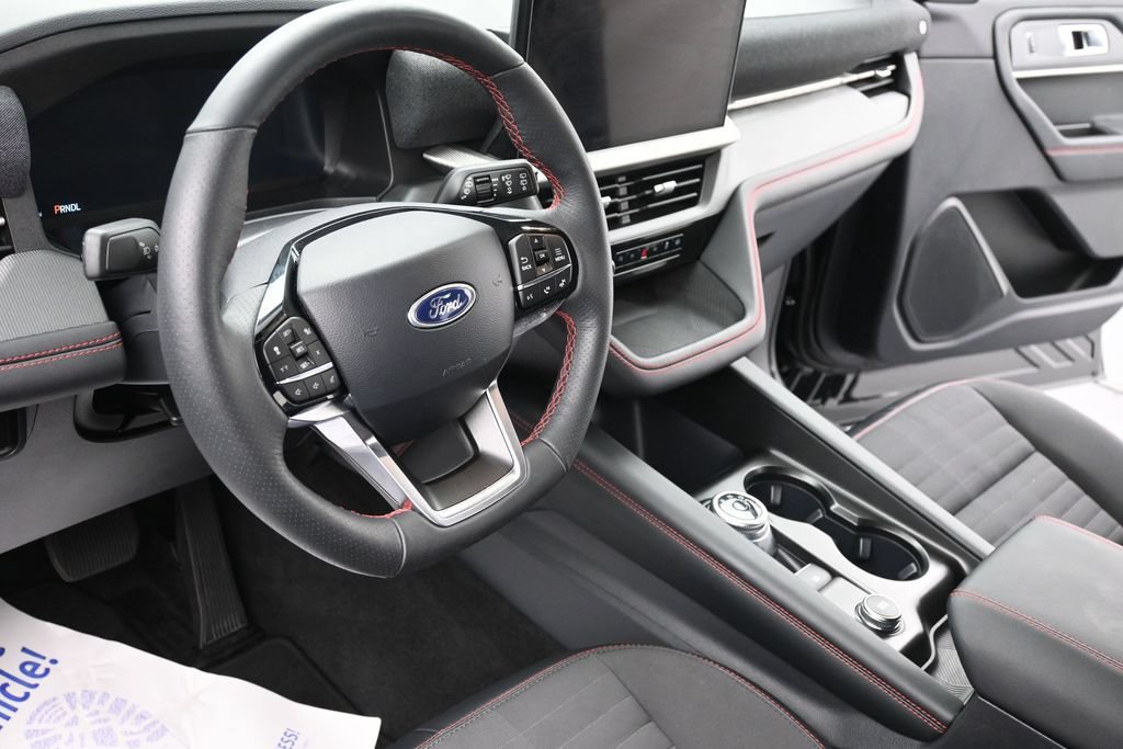 Certified 2026 Ford Explorer ST-Line AWD/4WD image 16