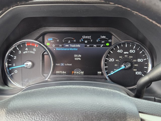 Certified 2022 Ford F350 Platinum w/ FX4 Off-Road Package AWD/4WD image 13