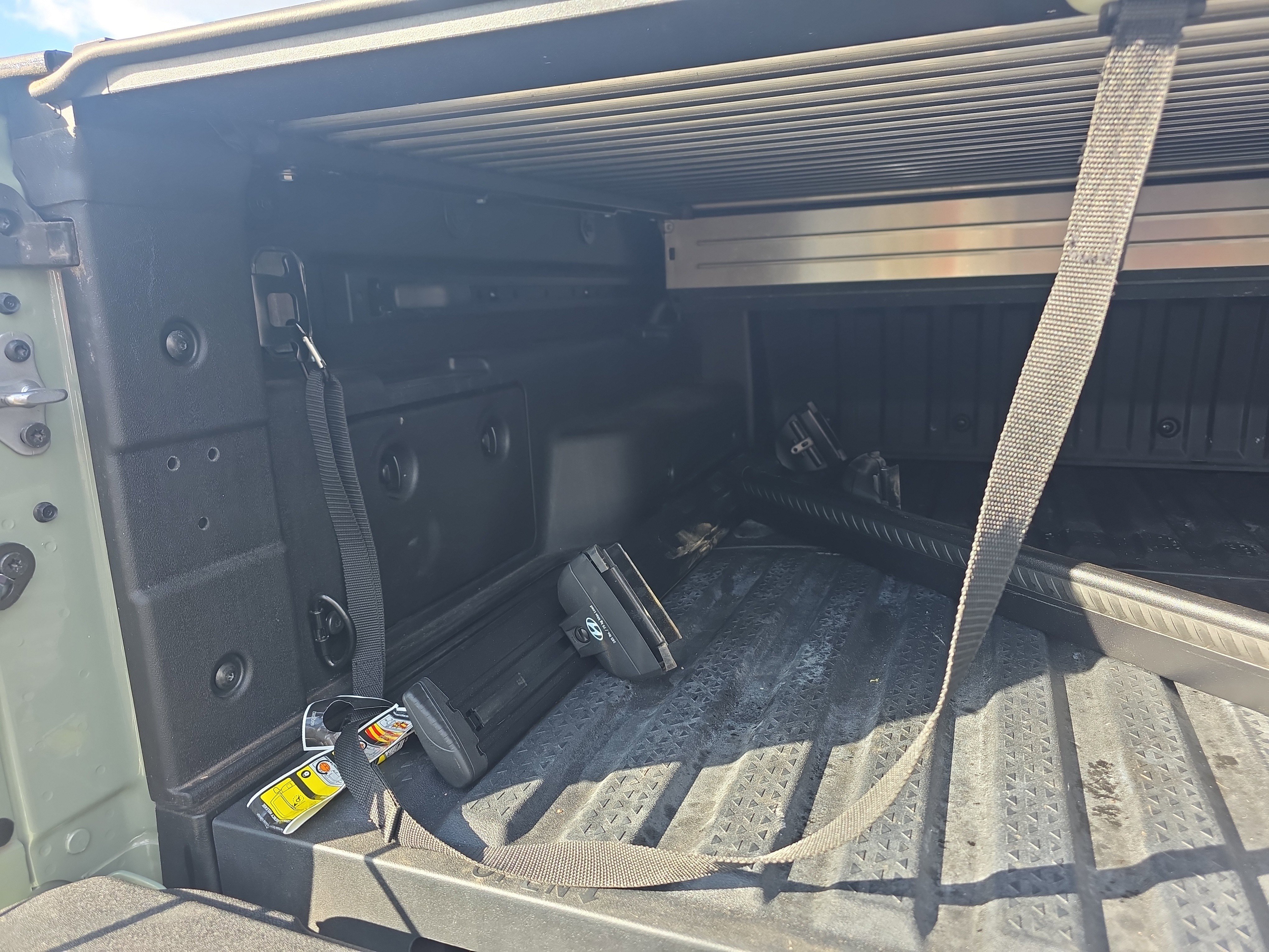 Used 2024 Hyundai Santa Cruz Limited image 19