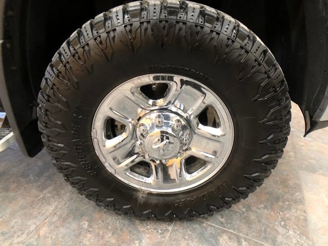 Used 2018 RAM 2500 Tradesman w/ Chrome Appearance Group image 9