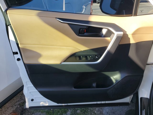 Used 2019 Toyota RAV4 LE w/ Phone Cable & Charge Package image 14