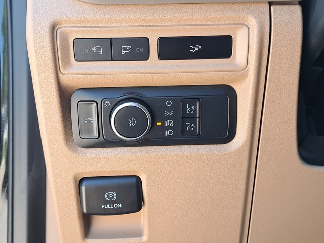 Certified 2022 Ford F150 XLT w/ Equipment Group 302A High image 25