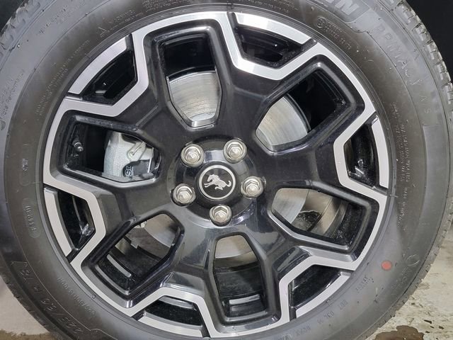 Certified 2025 Ford Bronco Sport Outer Banks w/ Outer Banks Tech Package+ AWD/4WD image 10
