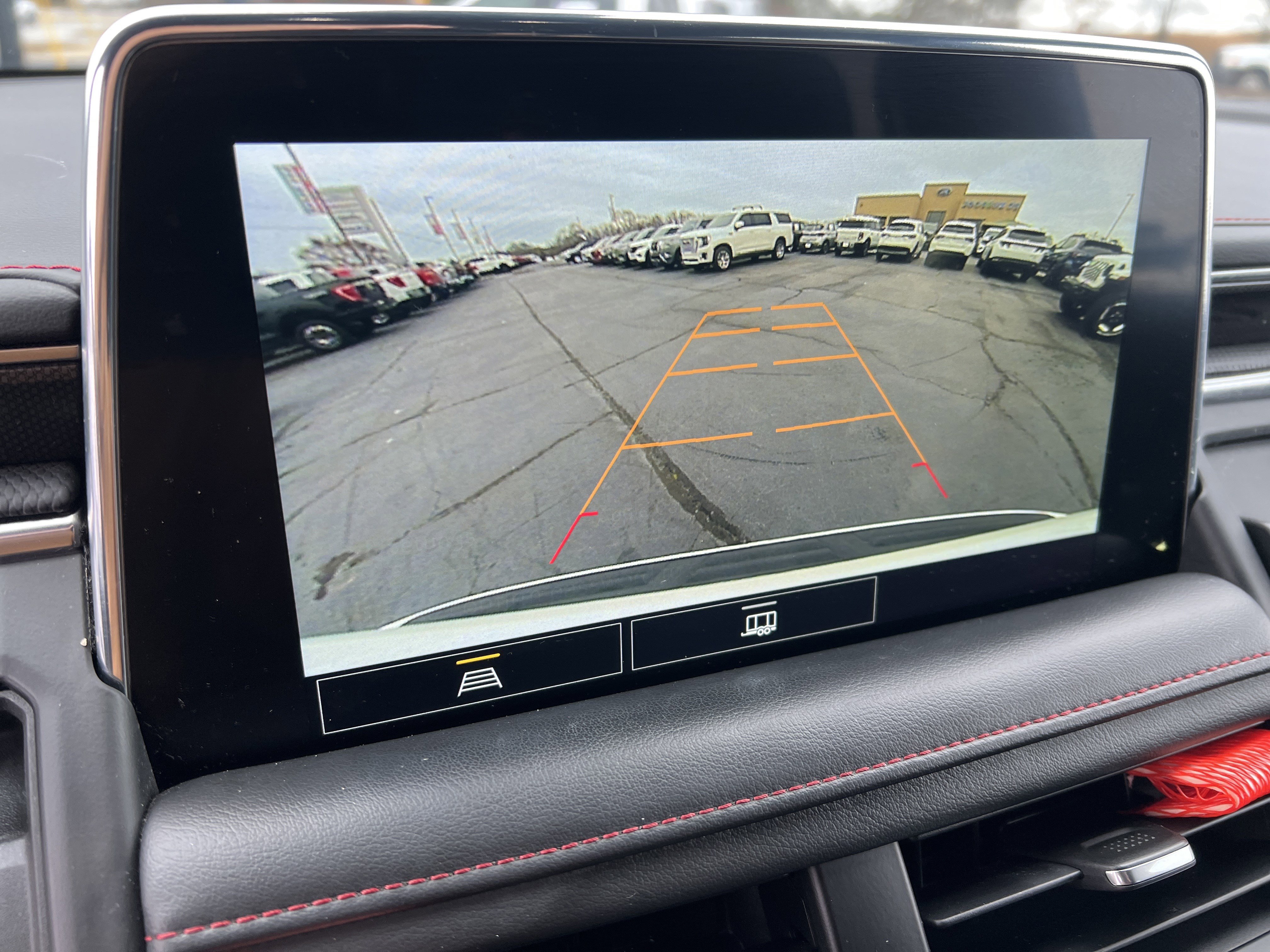 Used 2021 Chevrolet Suburban RST image 31