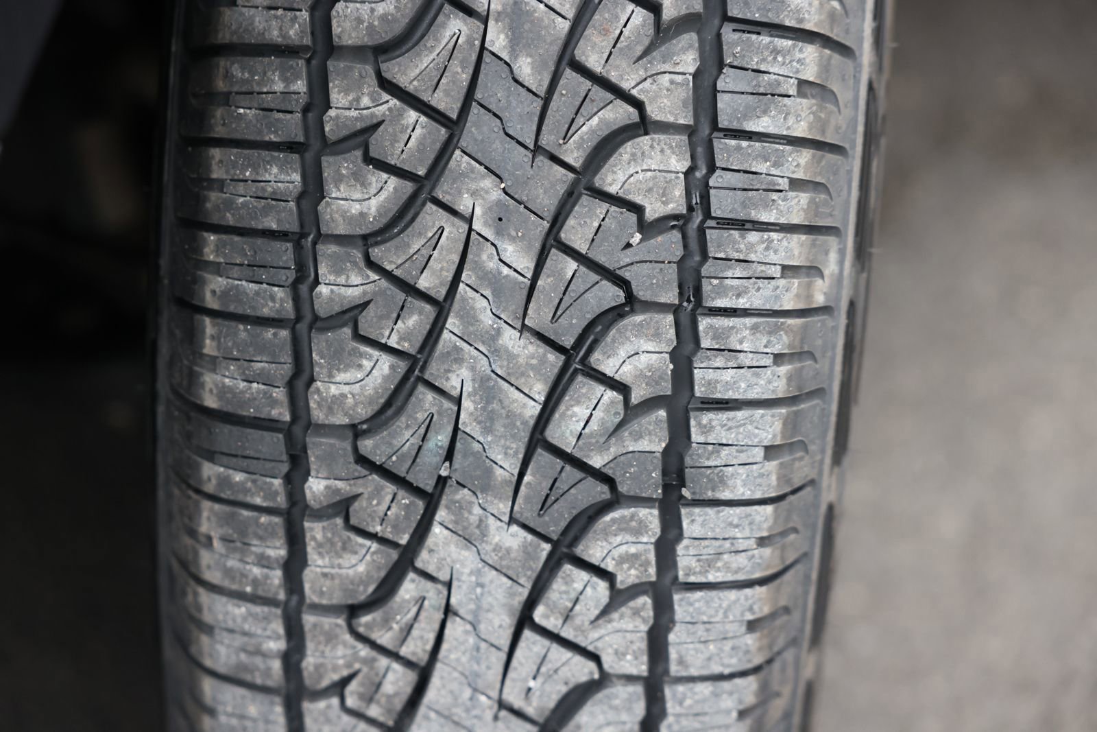 Certified 2023 Ford F150 Lariat w/ Equipment Group 502A High image 33