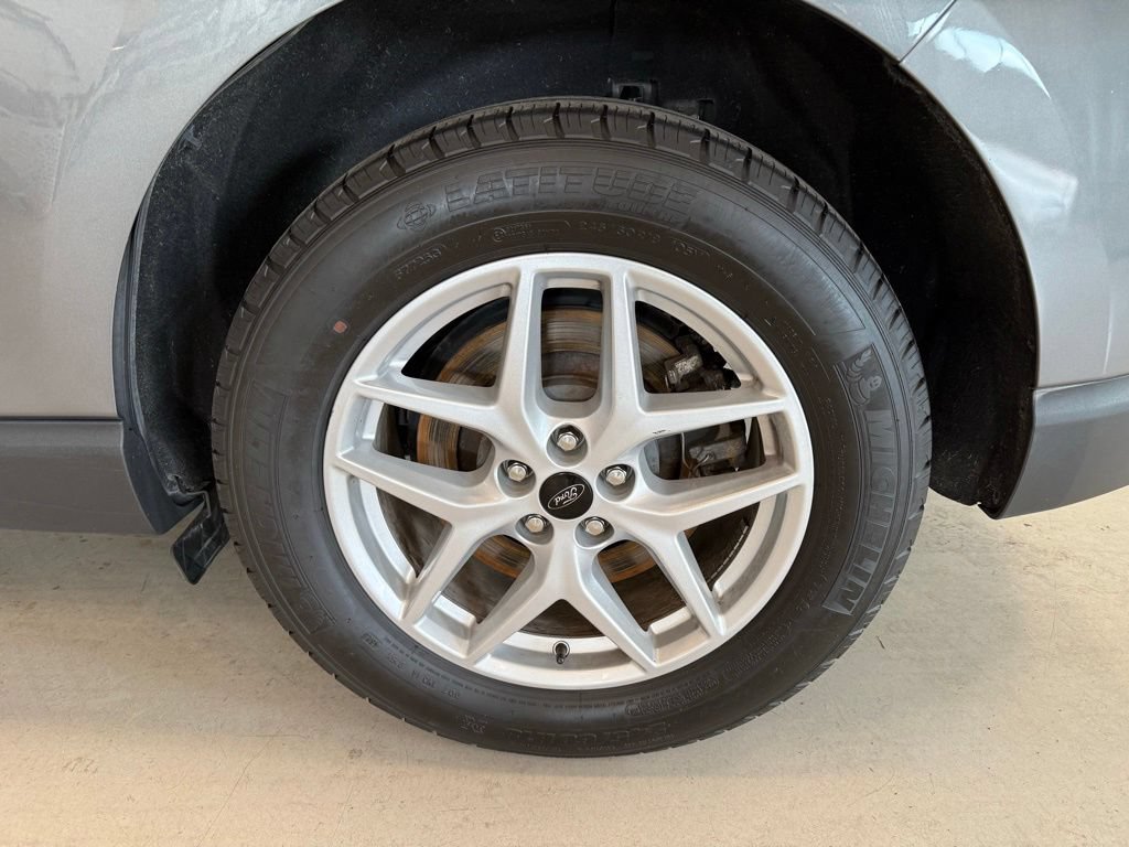Certified 2024 Ford Edge SEL w/ Convenience Package AWD/4WD image 10