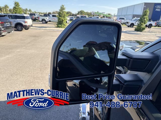 Certified 2026 Ford F450 Platinum w/ FX4 Off-Road Package AWD/4WD image 8