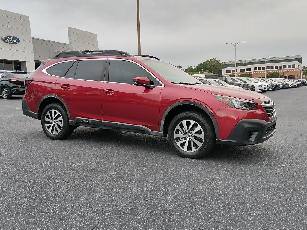 Used 2020 Subaru Outback Premium AWD/4WD image 2