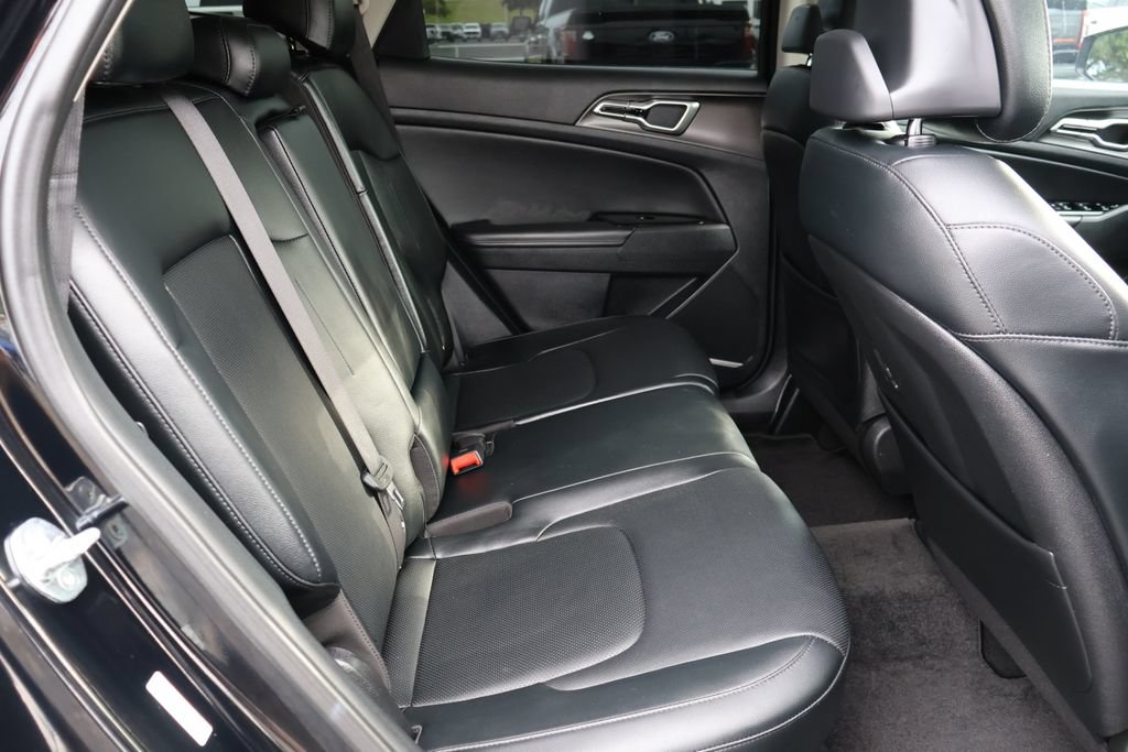 Used 2023 Kia Sportage EX FWD image 23