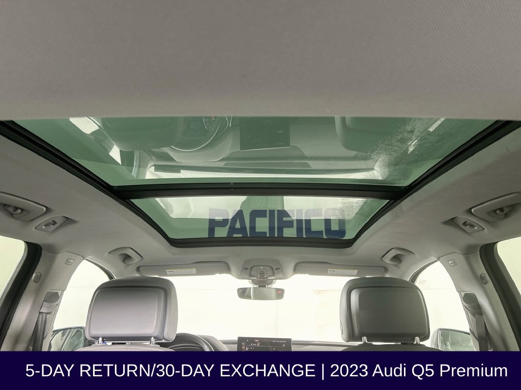 Used 2023 Audi Q5 2.0T Premium w/ Convenience Package AWD/4WD image 40