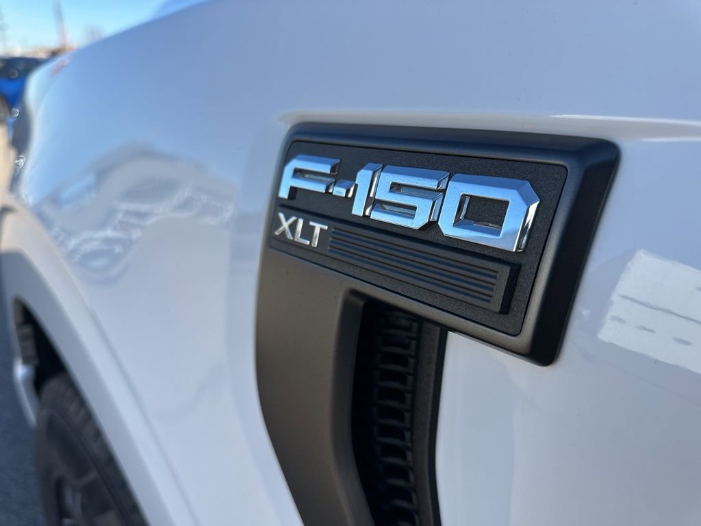 Certified 2022 Ford F150 XLT w/ Equipment Group 302A High image 16