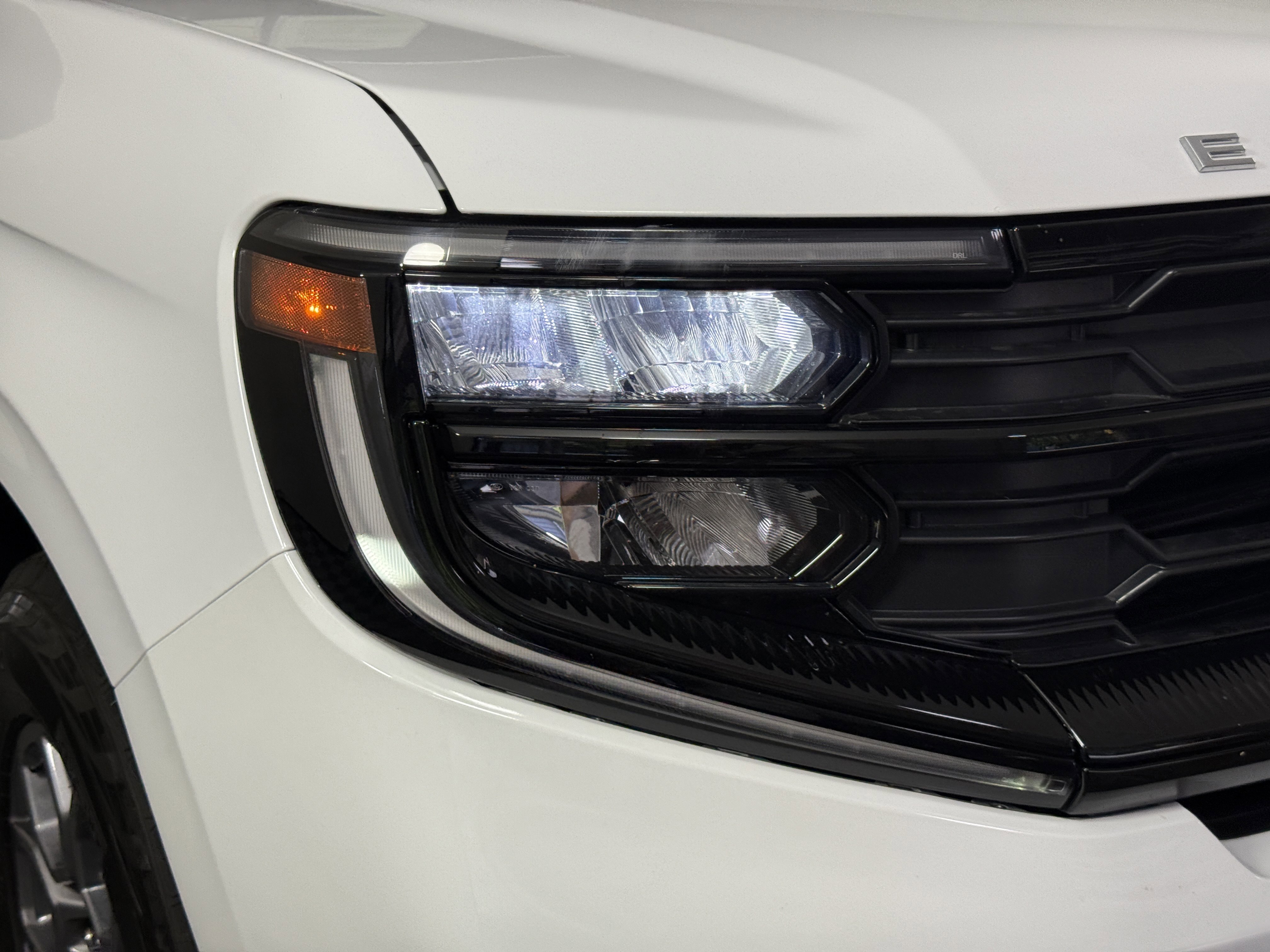 Certified 2025 Ford Expedition Active RWD image 7