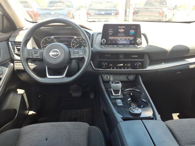 Used 2023 Nissan Rogue SV AWD/4WD image 15