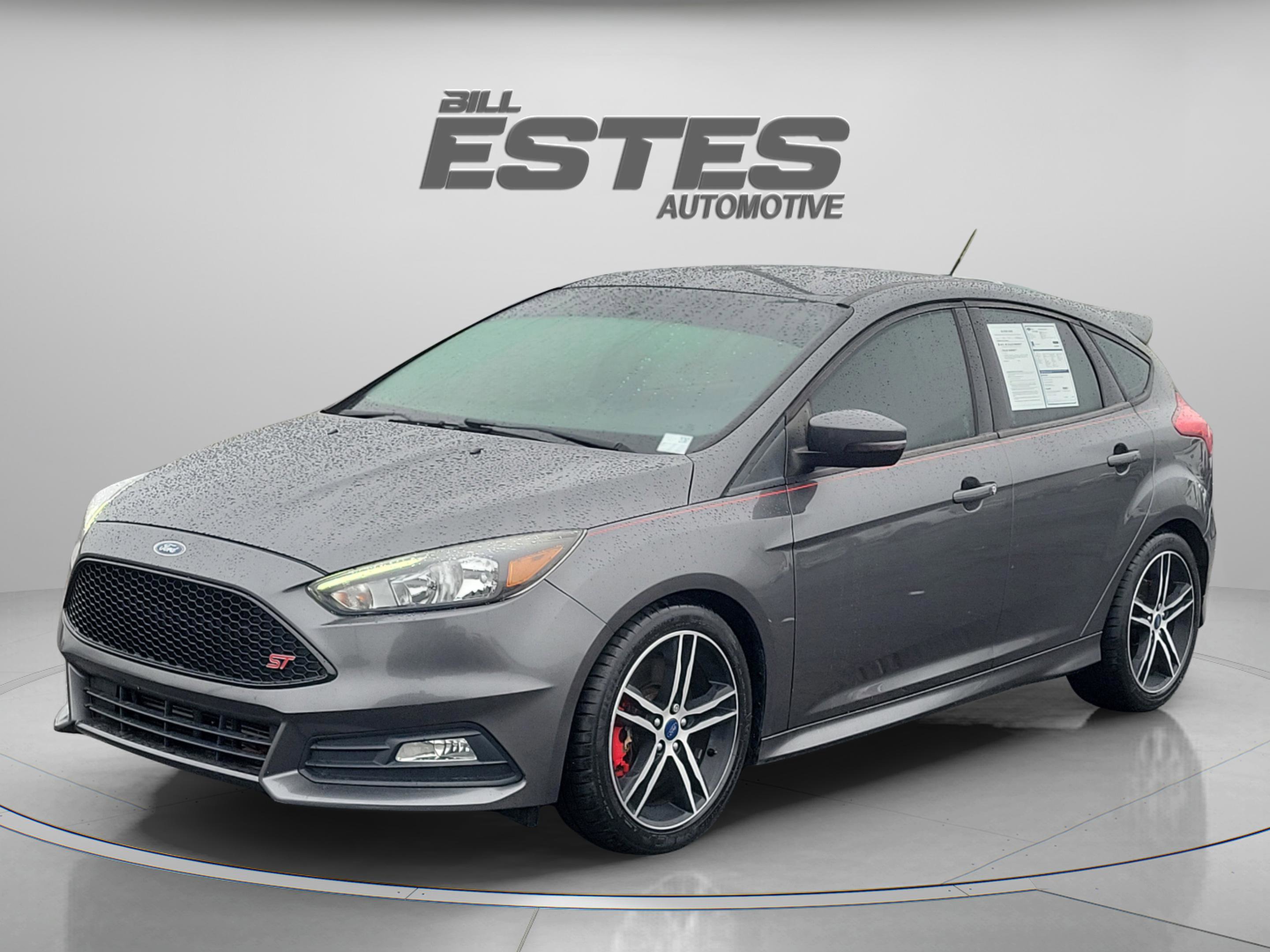 Certified 2018 Ford Focus ST image 1