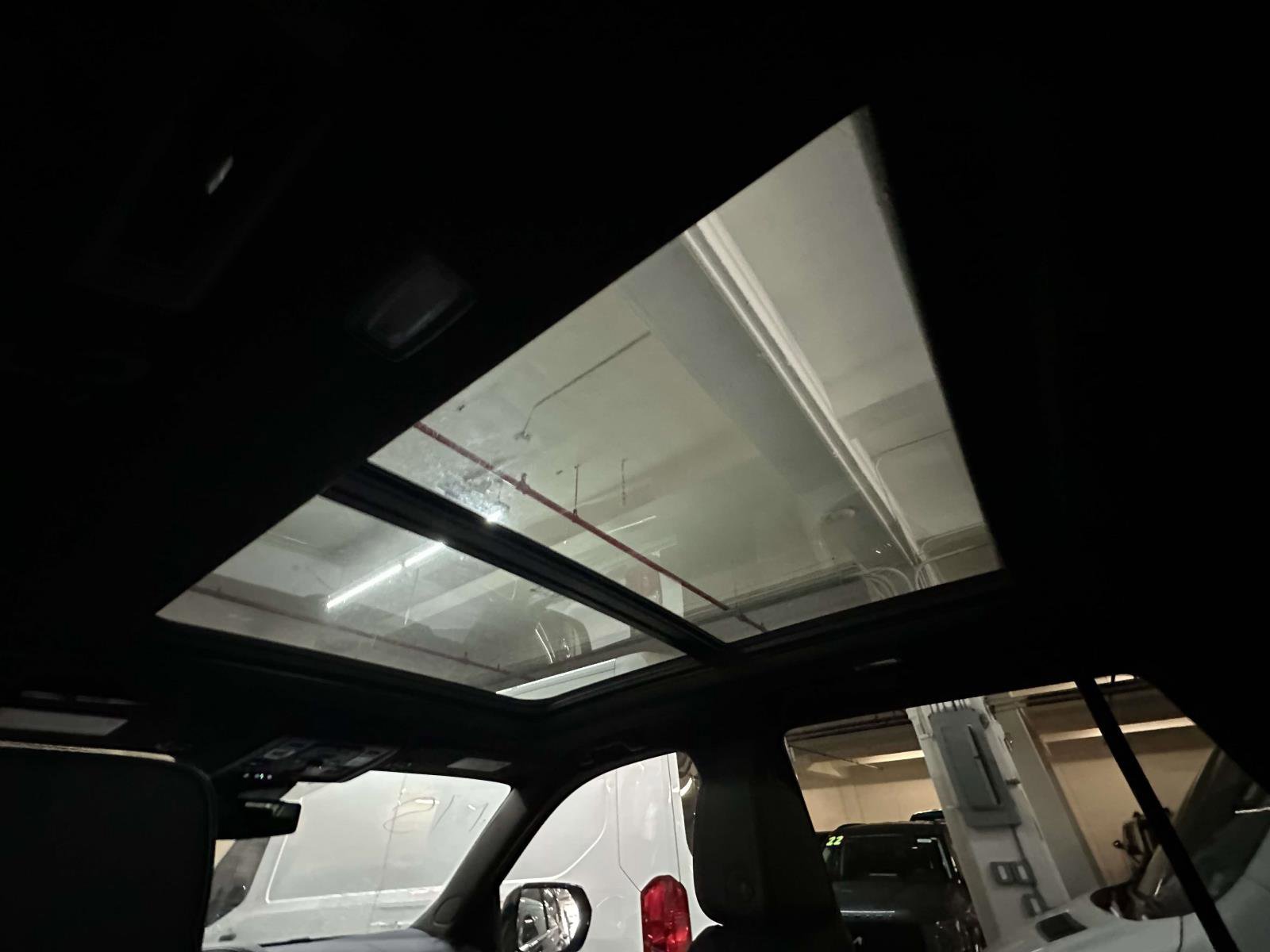 Used 2023 GMC Yukon Denali image 37