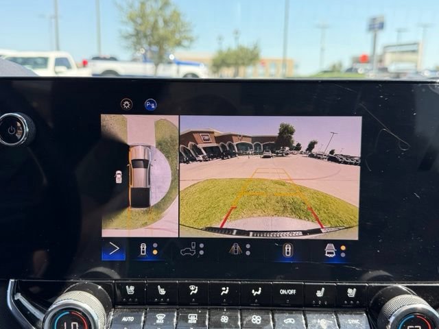 Used 2024 Chevrolet Colorado Z71 w/ Z71 Convenience Package 2 AWD/4WD image 16